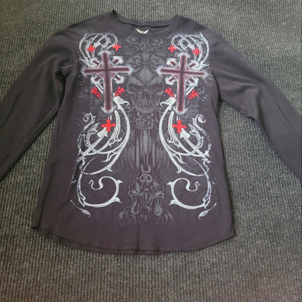 Mens long sleeve skull cross shirt